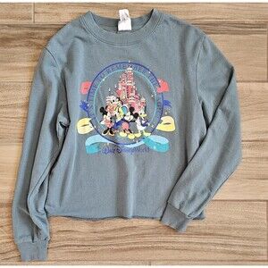 Disney WORLD cake Castle Long Sleeve Crewneck Crop Shirt Xs